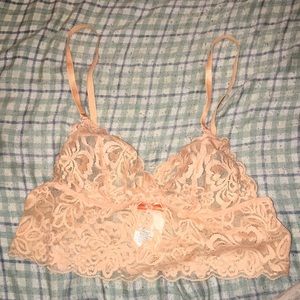 H&M bra peach color
